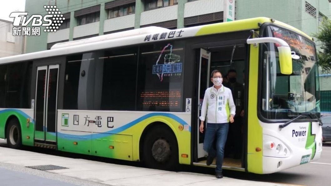 民眾昨天等不到公車。(圖/林祈烽市議員提供)
