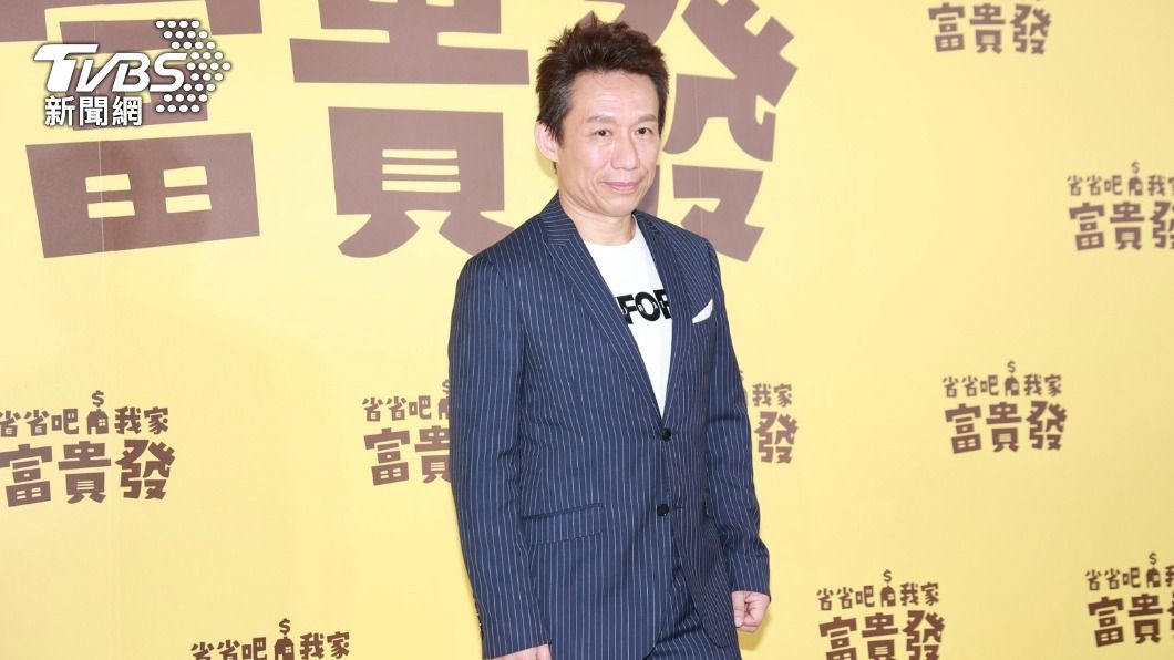 郭子乾自認省錢方法很「夢幻」,只要對中發票就覺得是小確幸。(圖/黃城碩攝)
