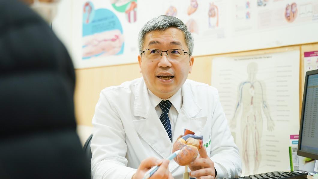 心血管醫學中心心臟血管外科醫師羅崇祐。(圖/醫院提供)
