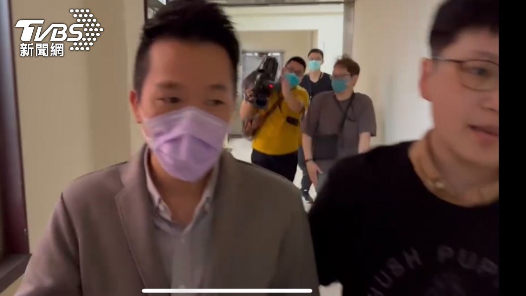 「堅偉大戰」將落幕! 何志偉快閃立院 民調估中午出爐