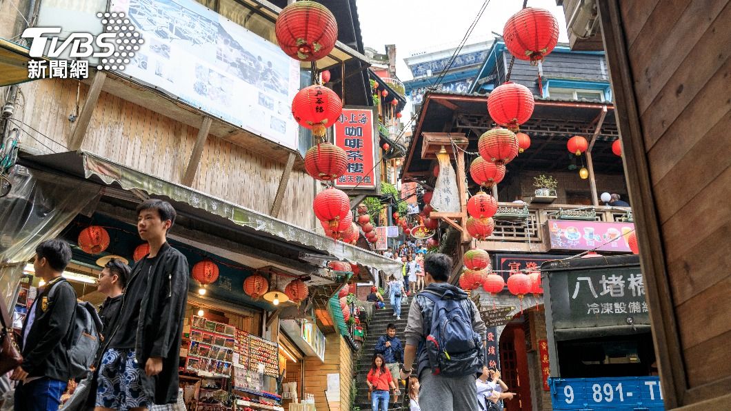 許多日本遊客到台灣都會去九份拍照打卡。(示意圖/shutterstock達志影像)