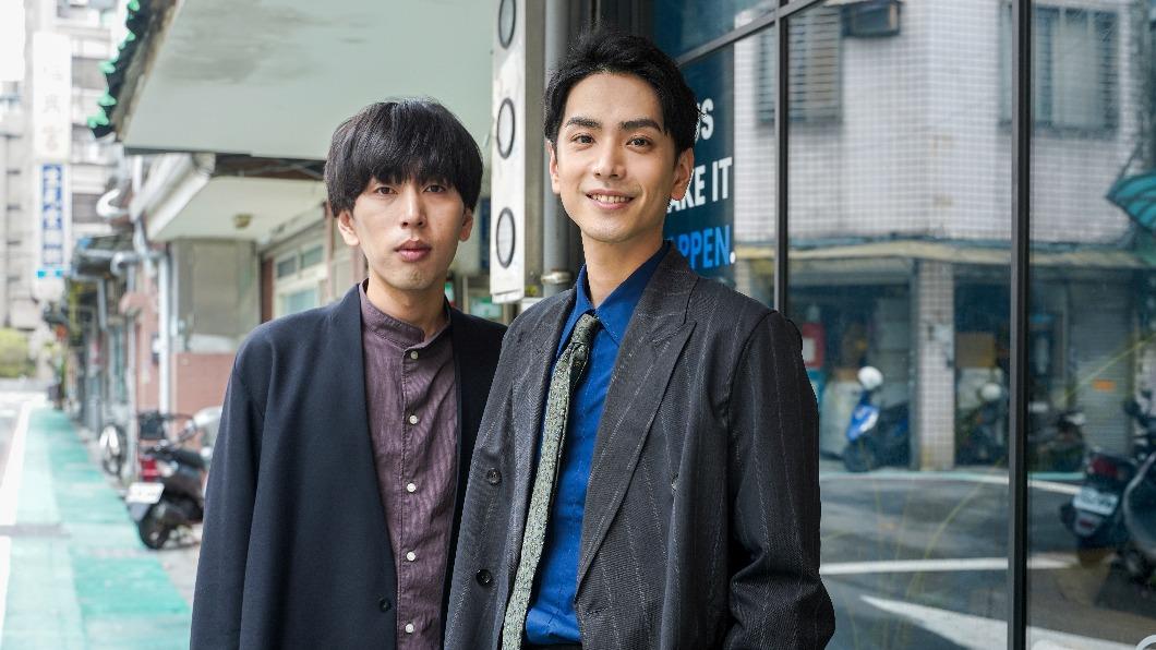 不再閃亮！黑羽麻璃央屈就「社畜凡人」　導演感嘆：電影圈過勞