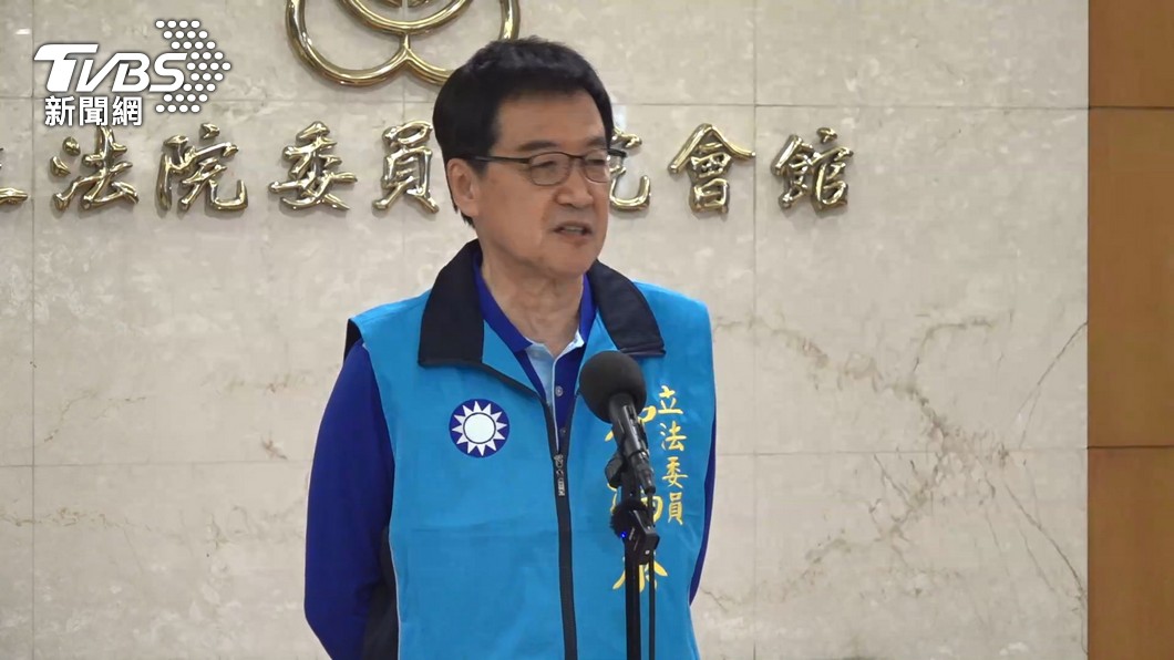 北市立委初選第七選區（信義、南松山）的徐巧芯與費鴻泰爭奪立委席位的「芯費大戰」戰況激烈。（圖／TVBS）
