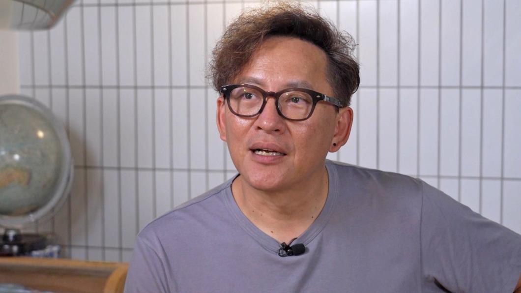 詹姆士母病逝5年「父餐桌舉動」惹鼻酸 淚憶家鄉味:還是媽媽好