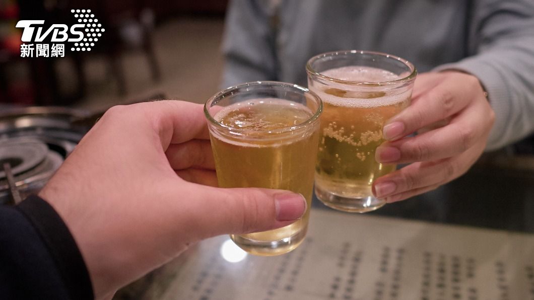 派出所巡佐酒後失態被記過一次並調離現職。(示意圖/shutterstock 達志影像)