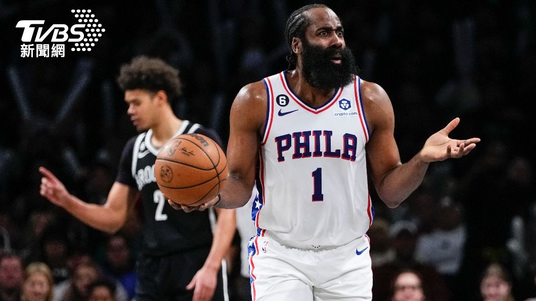 蛋蛋的哀傷!哈登「捶蛋」遭逐出場 76人驚險逆轉3:0聽牌