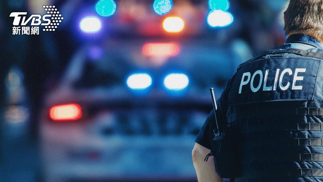 當警消趕到現場時,竟目睹另一位男子墜樓身亡。(示意圖,非當事人/shutterstock達志影像)
