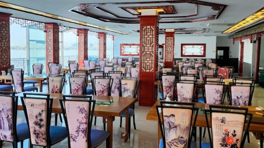 中華料理店「東方明珠」餐廳內部裝潢。（圖／翻攝自Google餐廳評論）