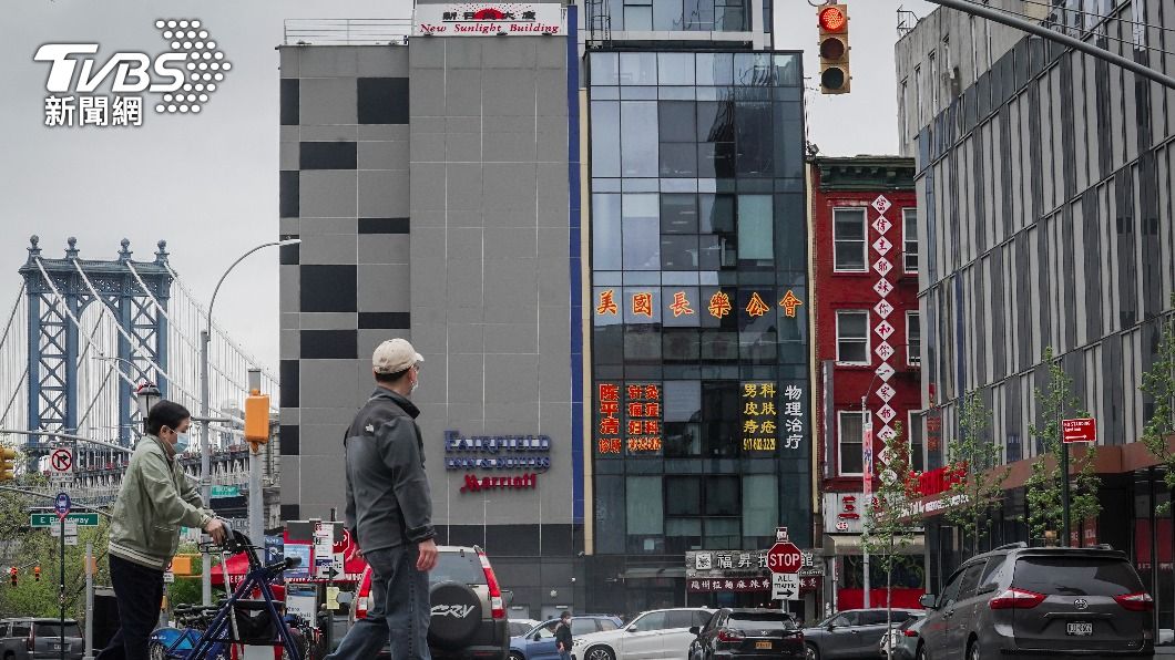位於美國紐約華人街、被懷疑是中方秘密警察局的6層樓建築。（圖／達志影像美聯社）