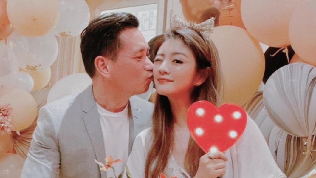 安以軒(圖右)和陳榮煉(圖左)婚後感情融洽。(圖/翻攝自安以軒臉書)