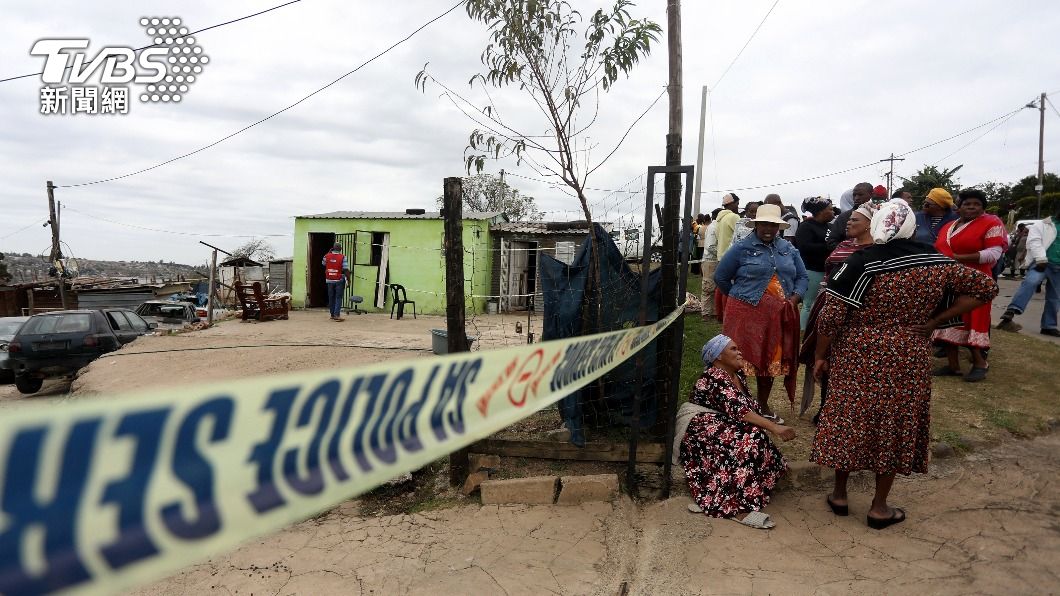 陌生槍手闖入!南非滅門血案10人亡 最小死者僅13歲