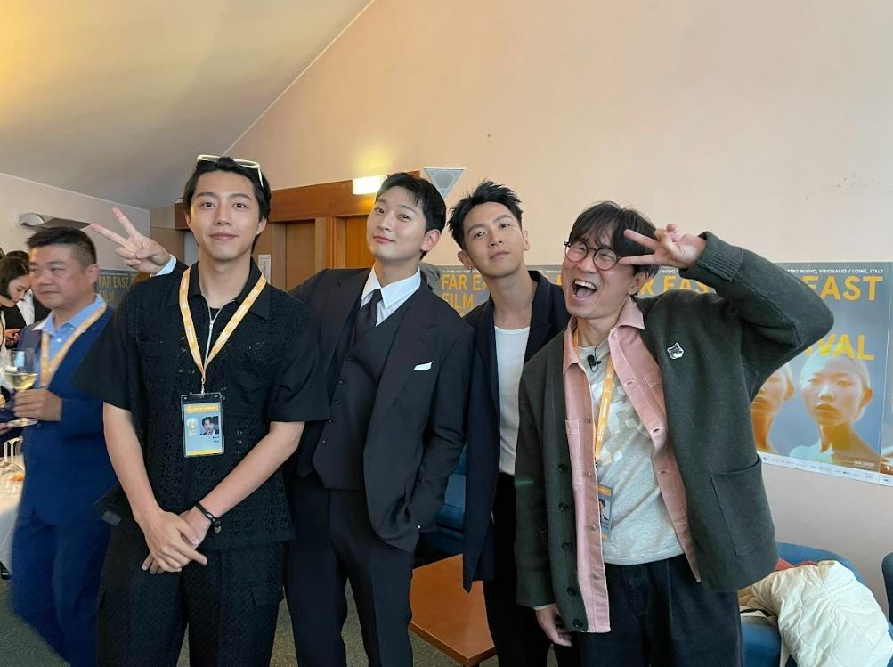 柯震東和蔡凡熙與《魯蛇大翻身》南韓導演張恆準及2AM 成員鄭珍雲。(圖/禾豐九路提供)