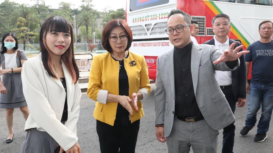 基隆市議會連續兩天到高雄市參訪,議長童子瑋指出,高雄的駁二、環港輕軌等成功經驗,是很好的學習案例。 (圖/基隆市議會提供)