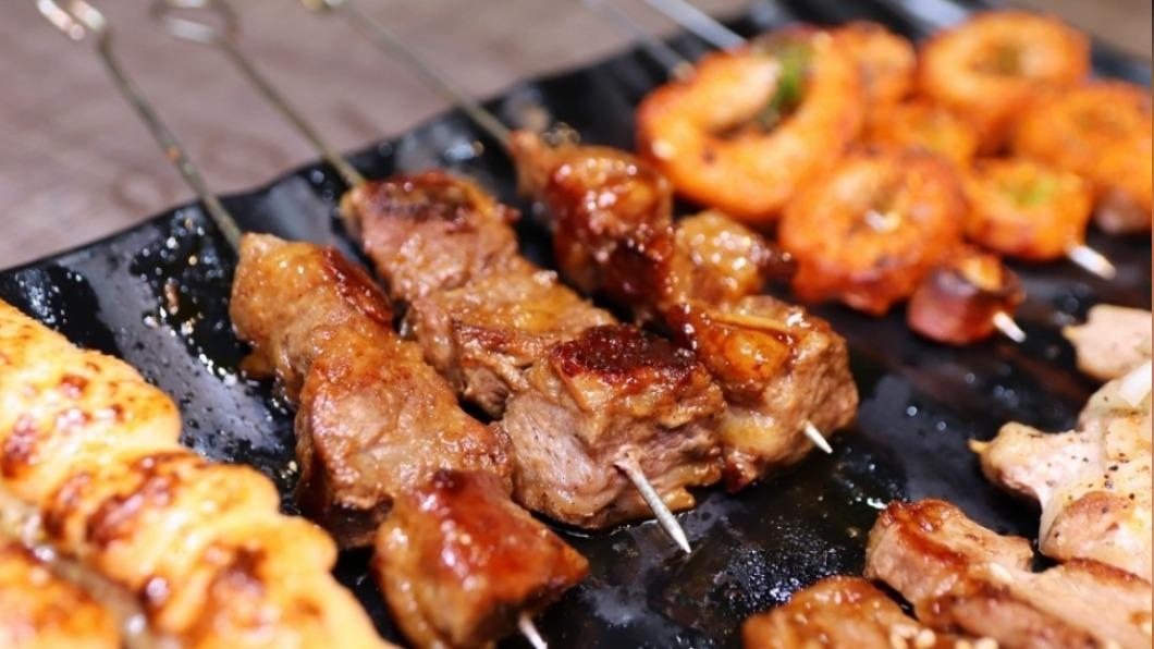 「串燒殿」是全台唯一一家串燒吃到飽。(圖/麥的小窩提供)
