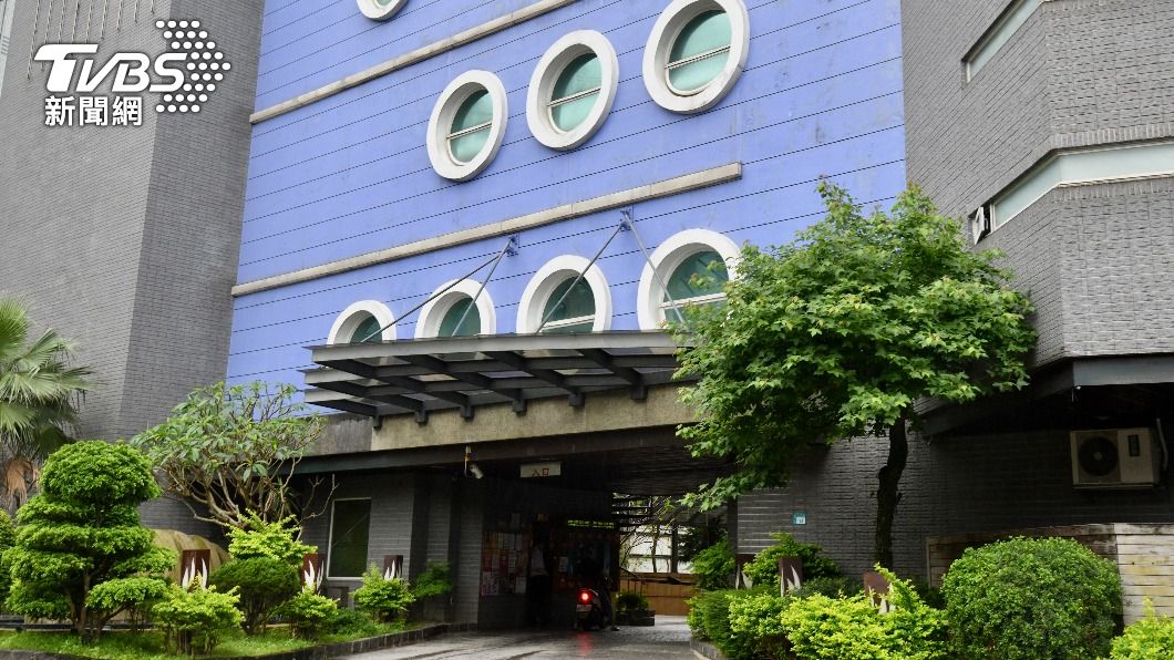 2名少女陳屍摩鐵。(圖/胡瑞麒攝)