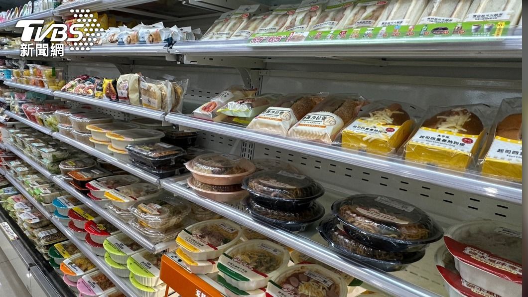 超商有多款聯華食品代工商品。(圖/許稚佳攝)