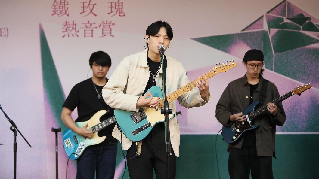 去年獲獎團體A.new擔任2023桃園鐵玫瑰熱音賞記者會開場演出。(圖/新視紀整合行銷)