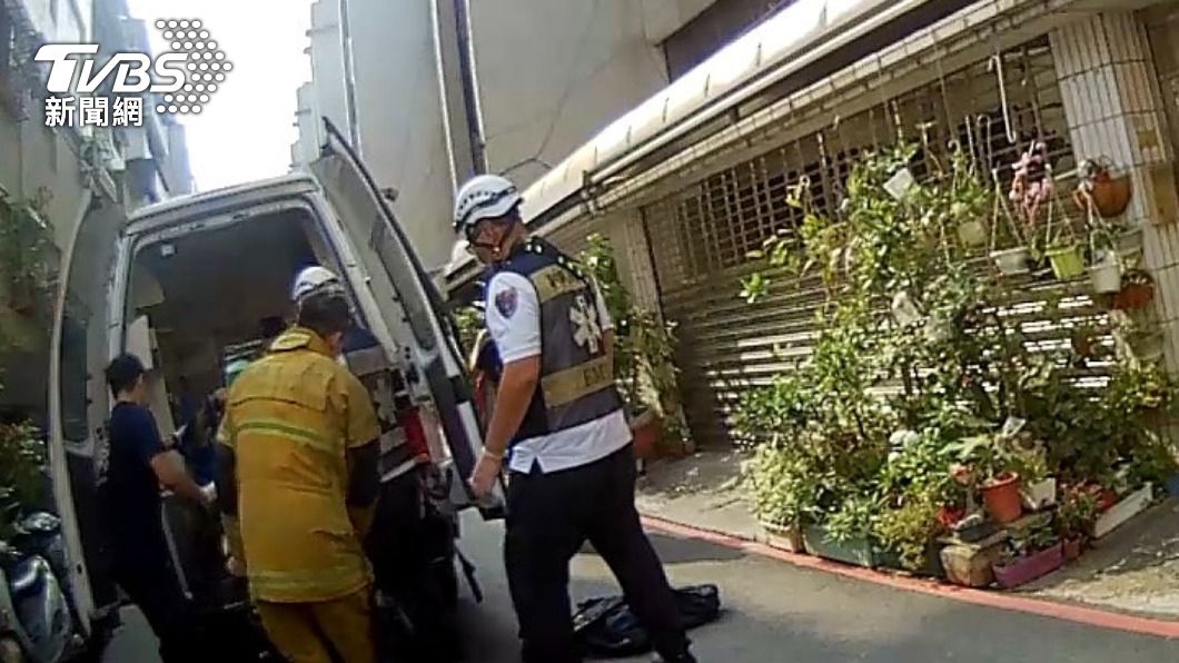 人倫悲劇！高雄男勒斃哥哥　見斷氣後報警「我殺了他」