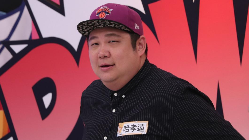 哈孝遠曾臨時代班當伴郎。(圖/中天提供)