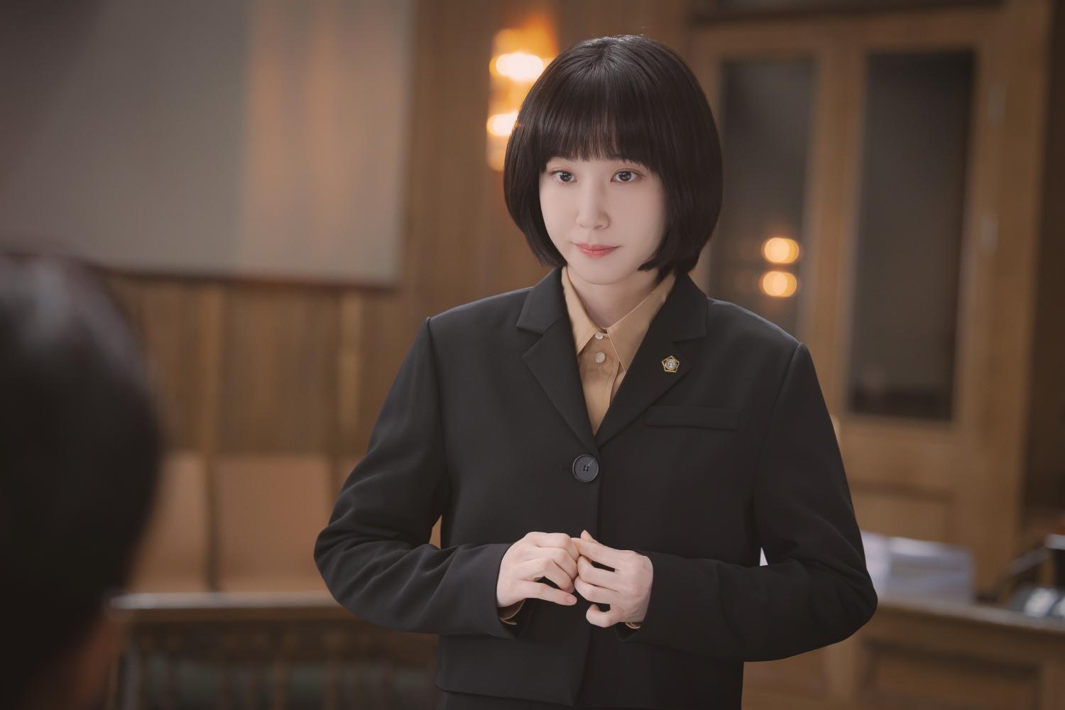 朴恩斌細膩演出自閉症患者。(圖/Netflix提供)