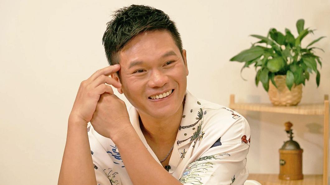 金曲男歌手出道前是「殯葬樂師」 恐懼人群躲起來:自卑心放大