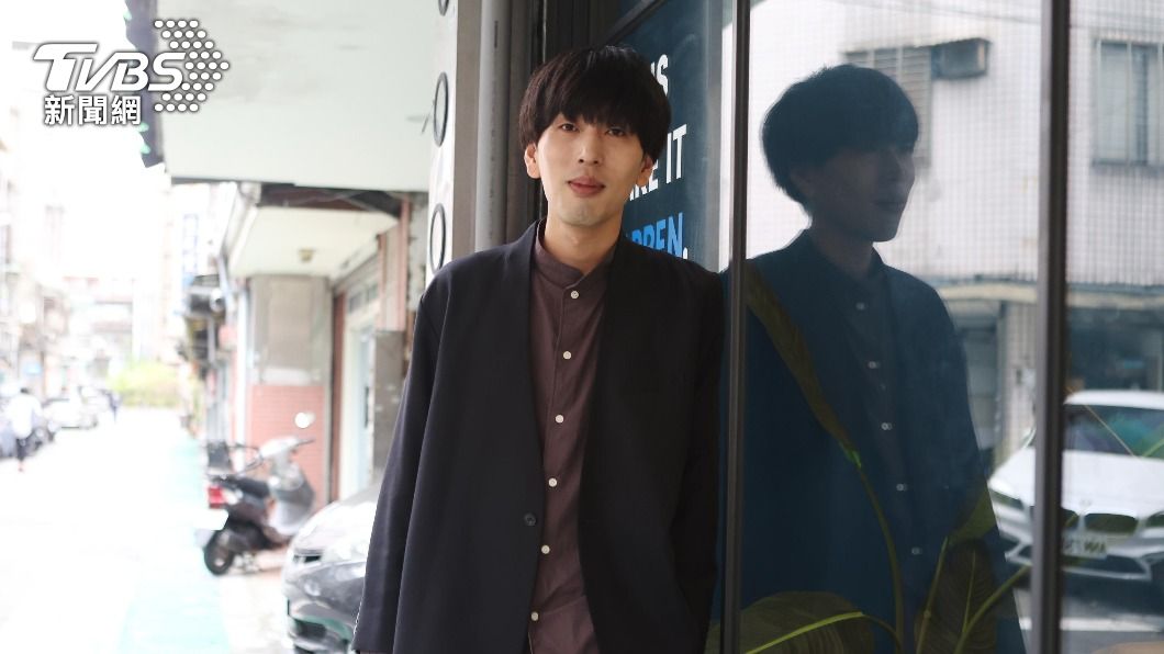 山口健人在訪談時相當健談,不過他自曝關掉工作模式後就很不擅長溝通。(圖/張哲鳴攝)