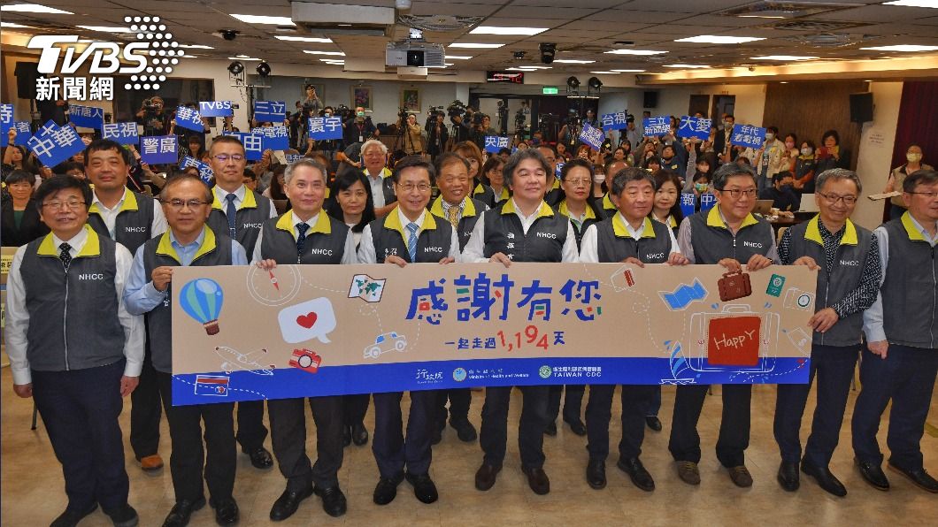 指揮中心合影。（圖／胡瑞麒攝影）