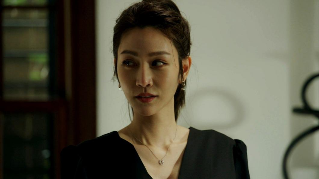 曾莞婷劇中願意為母親做所有事。（圖／三立提供）