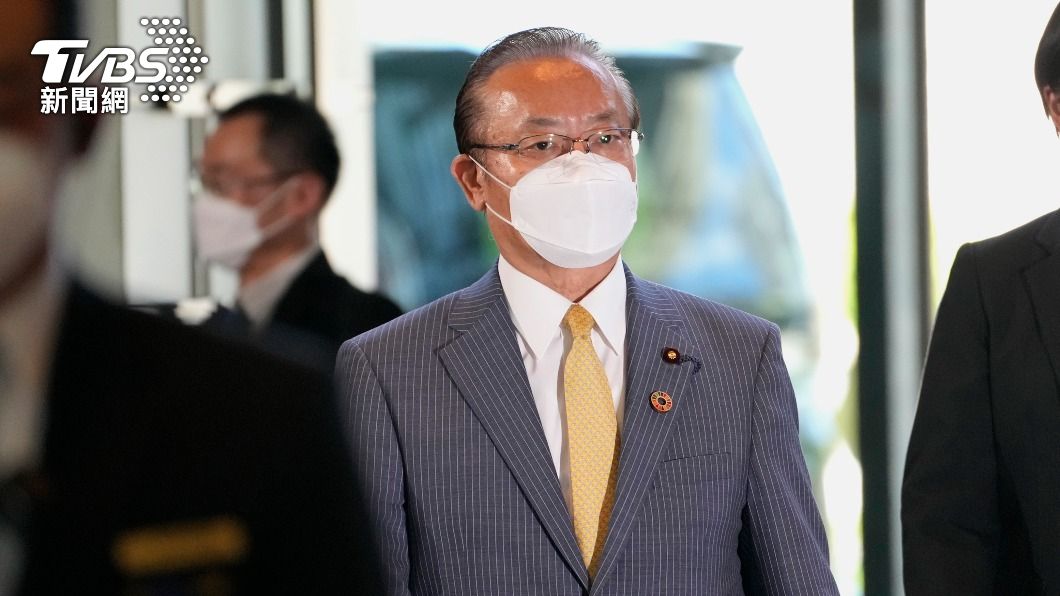 日本國家公安委員長谷公一近日因「鰻魚丼」失言風波被炎上。（圖／達志影像美聯社）