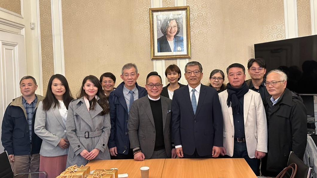 童子瑋表示,此次前往英國是考察相關觀光文化產與市政建設,返回基隆後可作為市政建設與問政參考。(圖/議長辦公室提供)