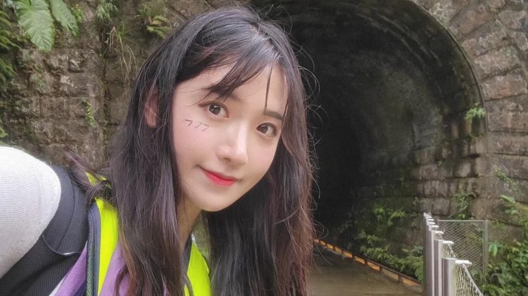 企鵝妹目前在進行徒步環島。(圖/翻攝自企鵝妹IG)