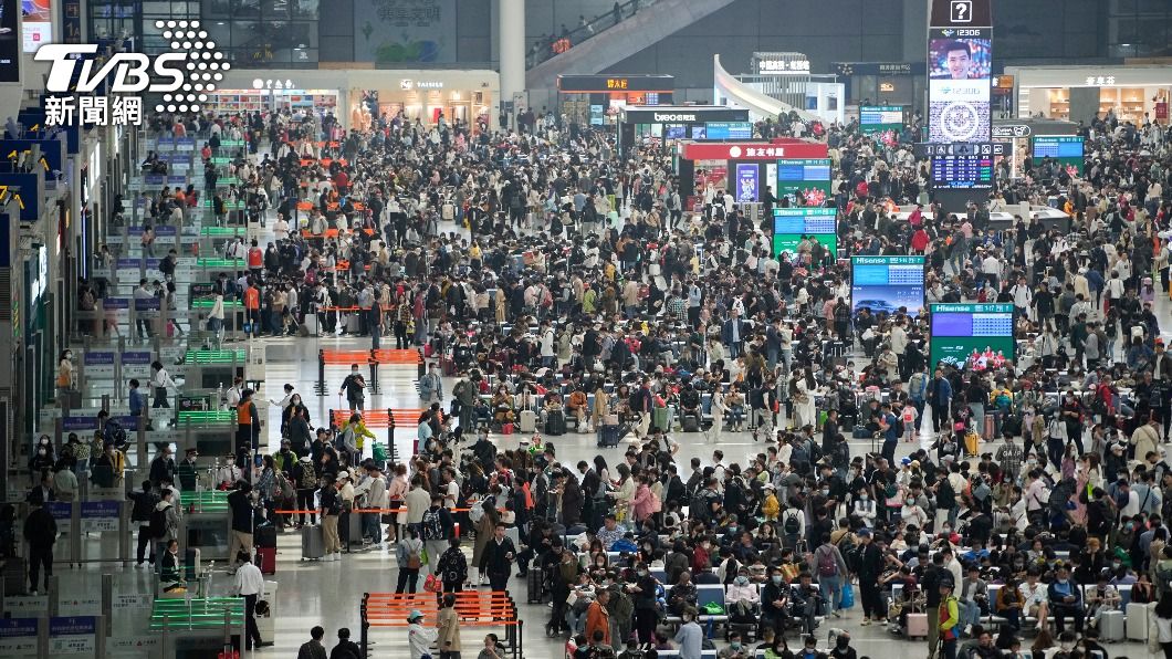 中國五一假期 預計鐵路客流量最高峰超過春運