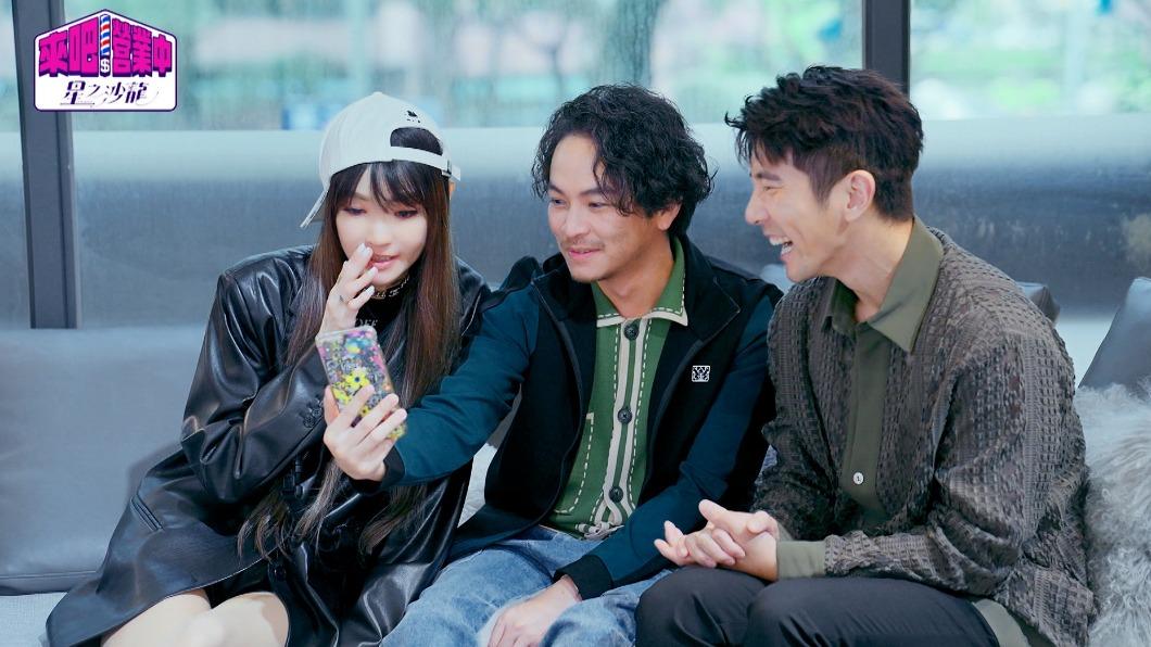 謝金燕(左起)、楊銘威、修杰楷一起出任務,幫新人做婚紗造型。(圖/TVBS)