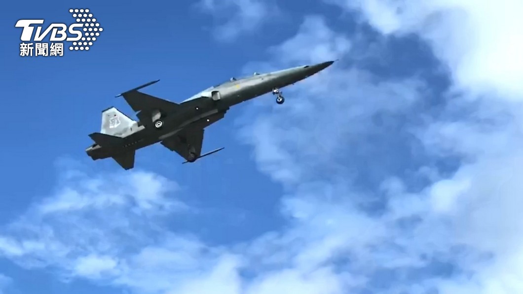 共軍「空中航母」九天無人機首飛 他示警1狀況:怎防都沒用