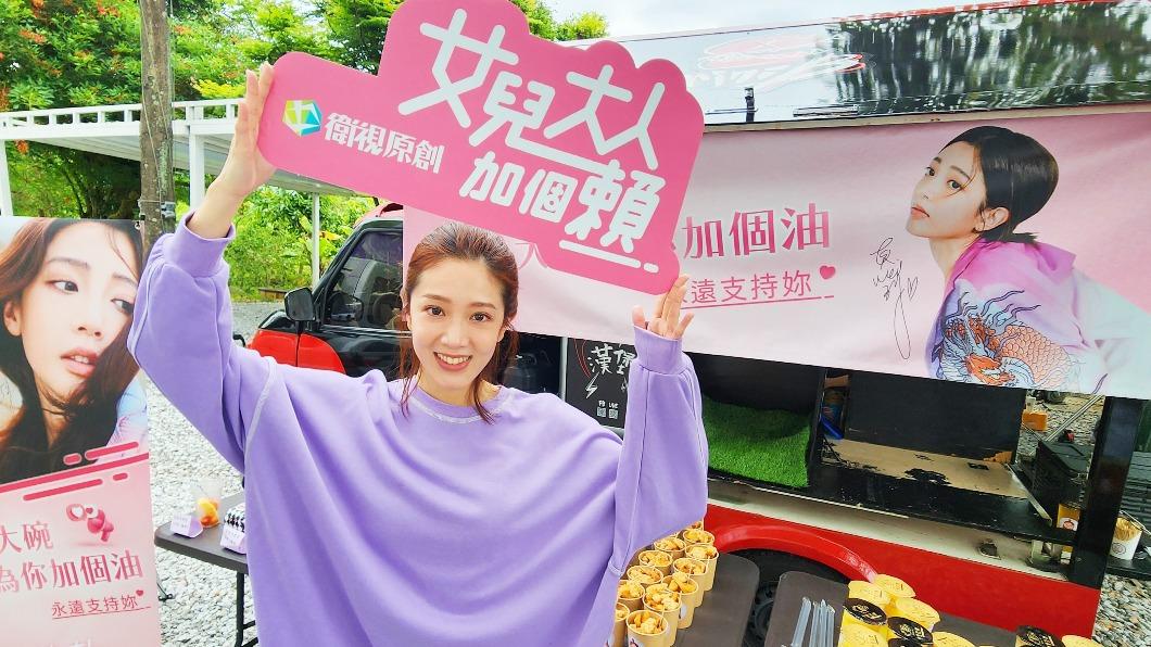黃薇渟收粉絲巨星等級驚喜 柯叔元力挺女兒「當場破戒」