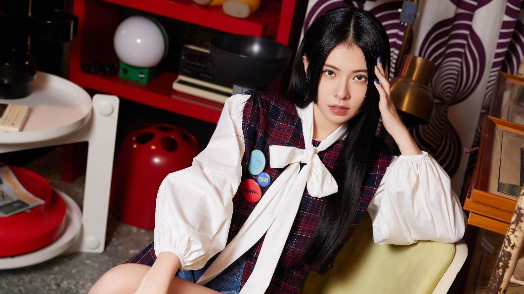 MIUSA推出首張專輯《MIUSA同名專輯》。(圖/容易文創提供)