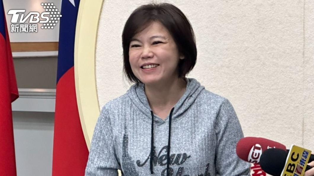 藍港湖雙姝鬥!見李彥秀現身立院 游淑慧酸:作秀改人設