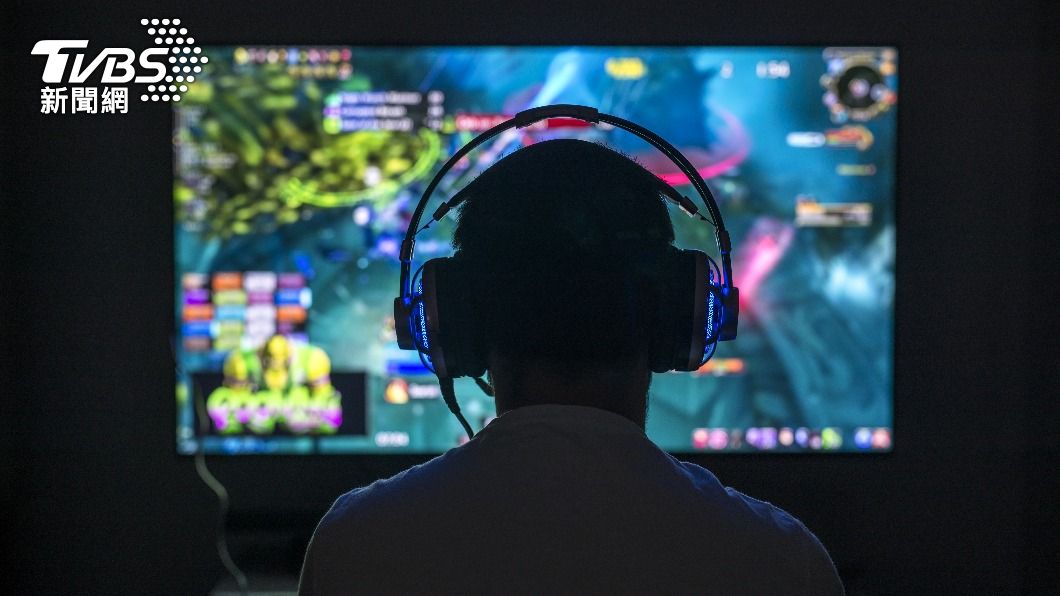 男友休假都在家打電動。(示意圖/shutterstock達志影像)