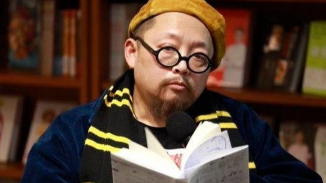 史航曾為小說《房思琪的初戀樂園》撰寫推薦語。(圖/翻攝自微博)