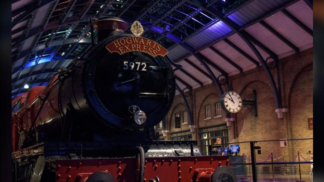 「哈利波特魔法影城」東京版本是全球最大。(圖/ 翻攝 https://www.wbstudiotour.jp/)
