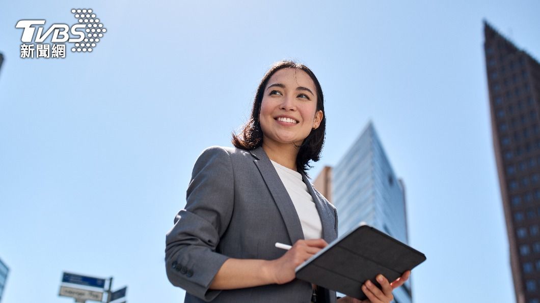 今年夏季,生肖龍可在職場做出一番成績。(示意圖,非當事人/shutterstock達志影像)