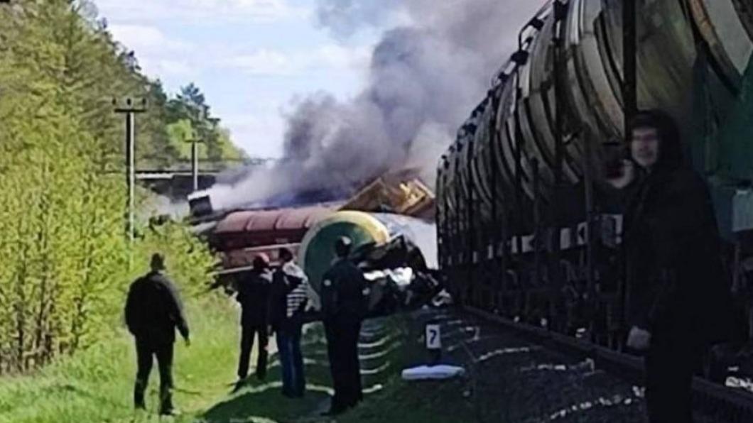 俄邊境頻遇襲!油槽離奇火警、鐵軌爆炸釀20車廂出軌