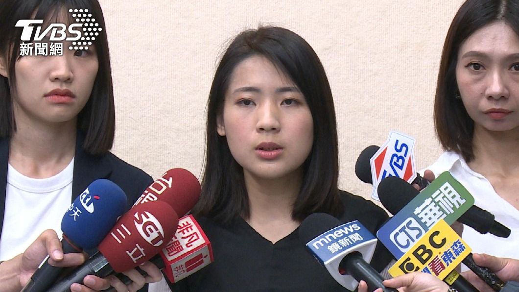「撕芯裂費」傷痕未癒合 傳藍里長釀「廢芯」 徐巧芯稱沒聽過