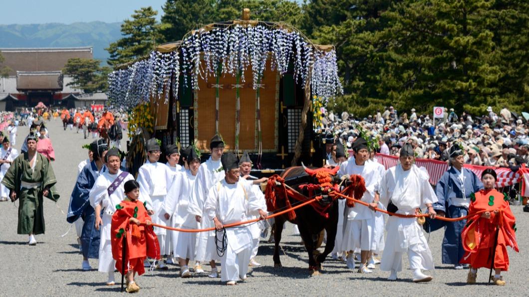 初夏的葵祭,近距離感受平安時代貴族文化。(圖/京都観光Naviぷらす 提供)