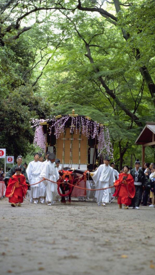 預先訂位可舒適賞葵祭,還有紀念符可收藏。(圖/京都市台灣推廣事務所 提供)
