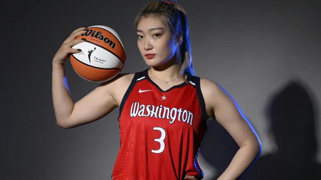 中國正妹球星「女版詹姆斯」傳當小三！　甩醜聞轉戰WNBA