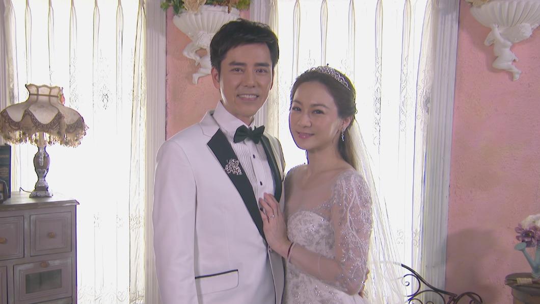 熬過坎坷情路!八點檔女星宣布嫁了 超兇婚紗「豐滿彈出」