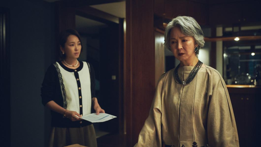 六月(左)分享真實婆媳關係。(圖/三立提供)