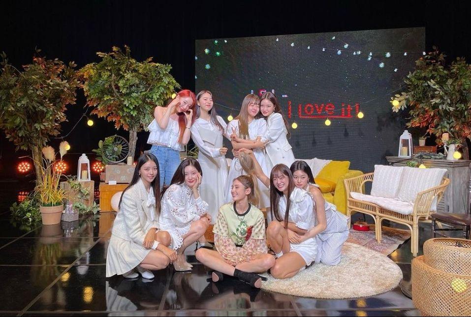 I.O.I出道5週年時也曾合體開直播慶祝。(圖/翻攝自林娜榮IG)