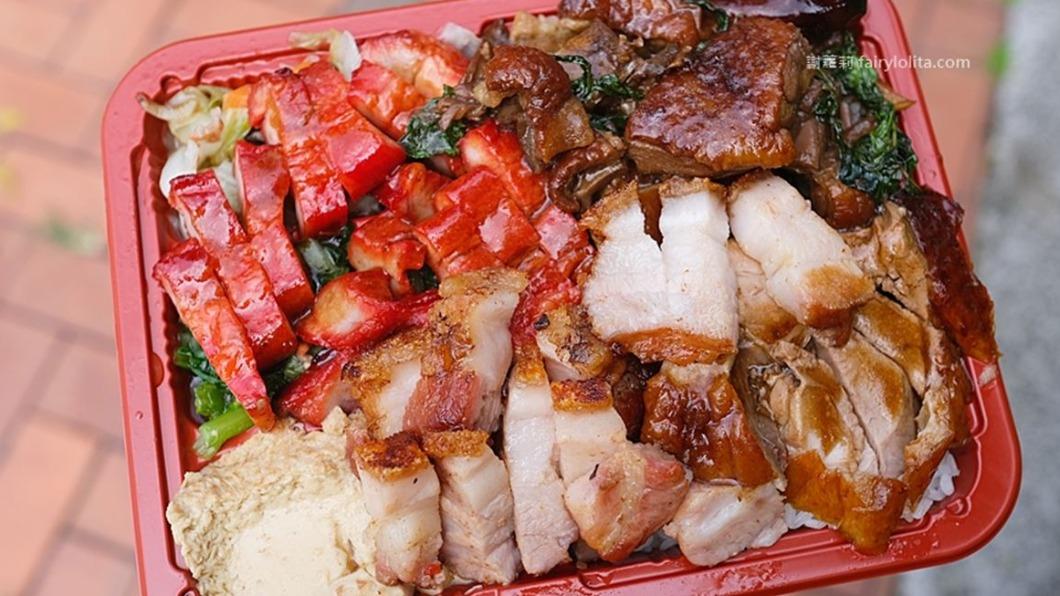 豪華版的「三燒飯」吃得到雙倍肉量的燒臘。（圖／蹦啾謝蘿莉提供）
